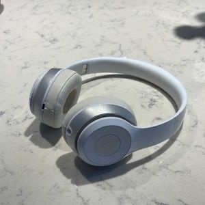 Beats by Dre Solo White